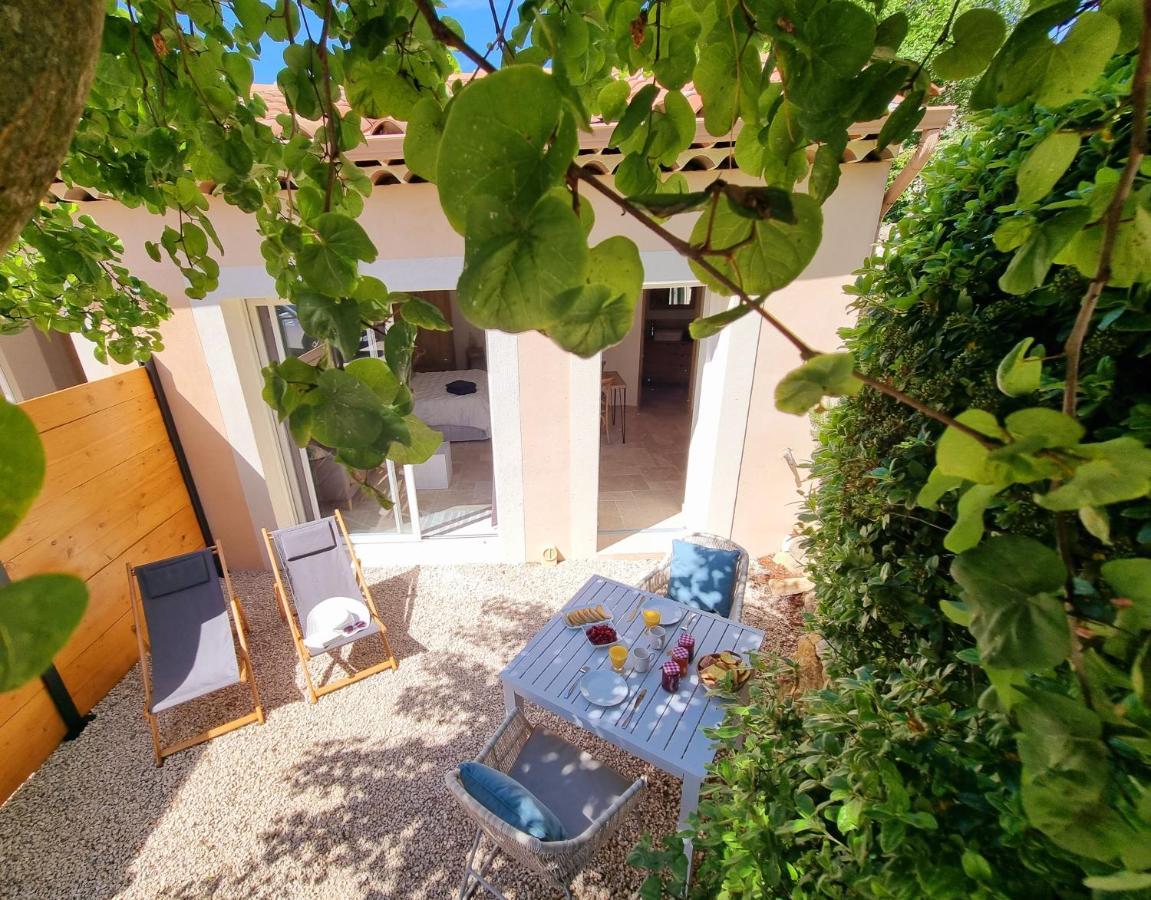 Cosy En Provence - Piscine Chauffee De Mai A Septembre Bed and Breakfast Pernes-les-Fontaines Buitenkant foto